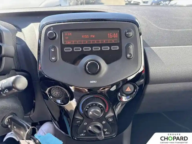 Peugeot 108 vti 72ch s&amp;s bvm5 — photo 13