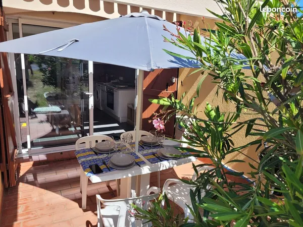 Cap d'agde appartement 50m de la plage 4personnes clim parking