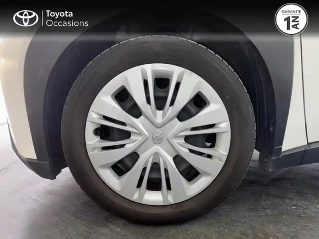Toyota Aygo X 1.0 vvt-i 72ch dynamic — photo 9