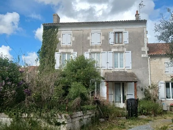 Maison 150m2 ( 2 étages)
