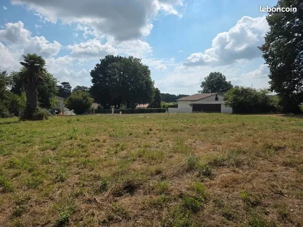 Terrain 489 m² Jonzac