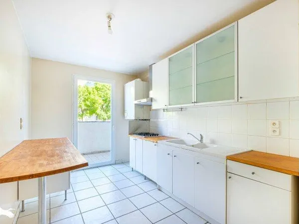Appartement 4 pièces 90 m²