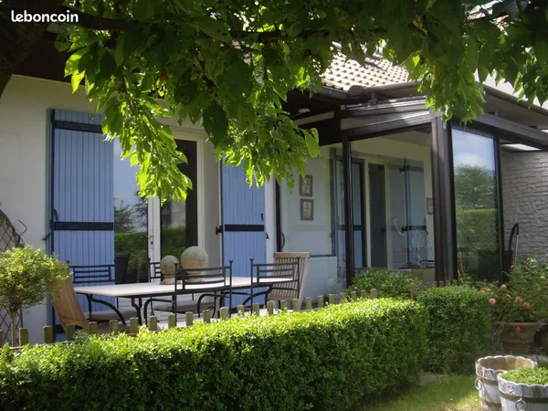 ONZAIN - MAISON 170 m² - 3 GRANDES CHAMBRES - SOUS-SOL 80 m² - TERRASSE PLEIN SUD