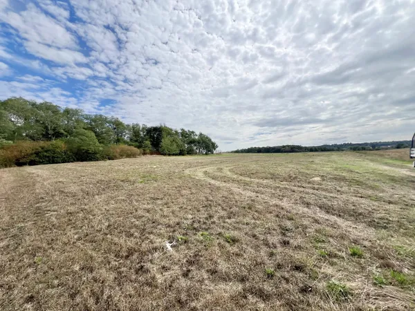 Terrain non constructible de 3450 m² à Cuigy-en-Bray
