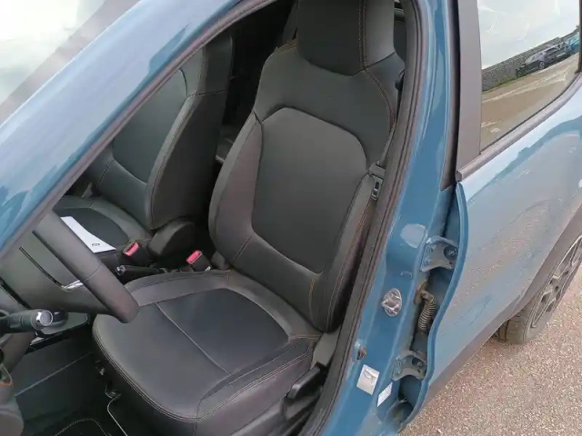 Dacia Spring — photo 9