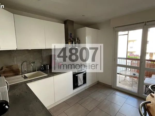 Appartement 3 pièces 77 m²