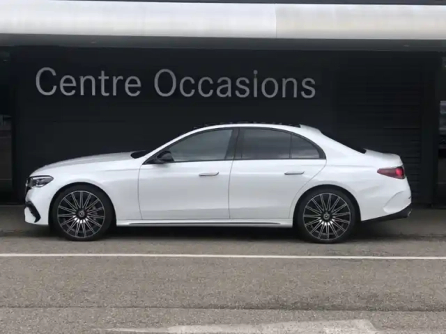 Mercedes Classe E 220 d 4matic amg line berline — photo 2
