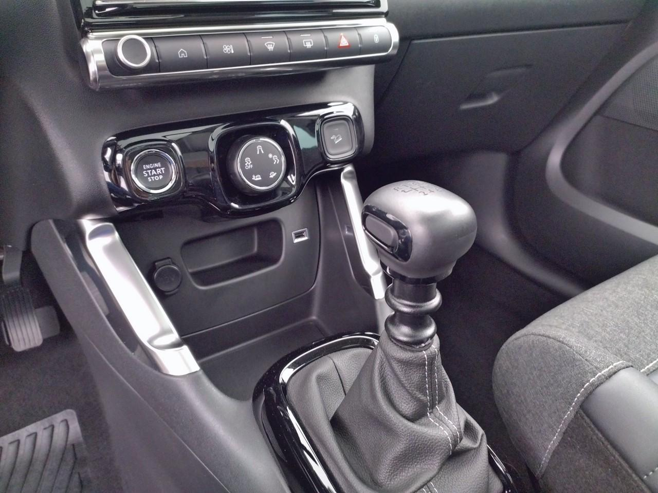 Citroën C3 Aircross puretech 110 s&s bvm6 shine pack — photo 21