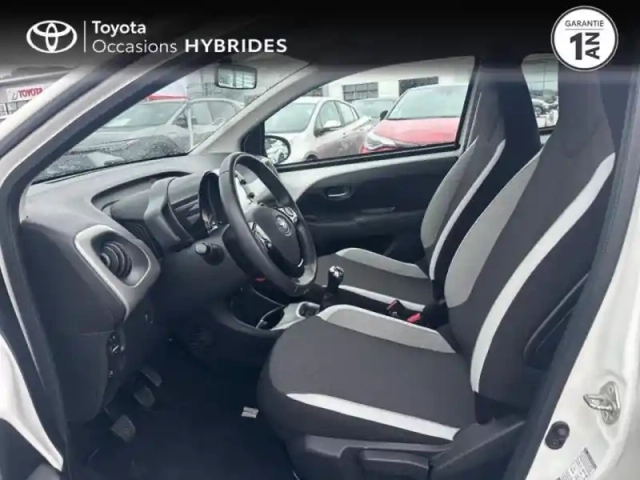Toyota Aygo 1.0 vvt-i 72ch x-play 5p — photo 11
