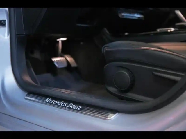 Mercedes Classe A 250 e 160+102ch amg line 8g-dct 8cv — photo 24