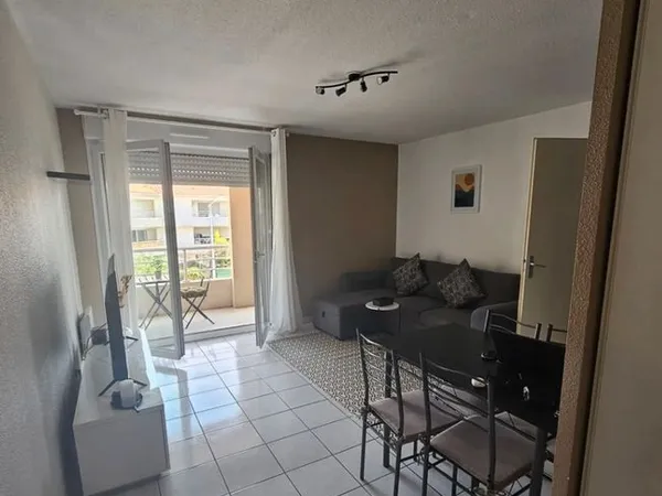 Appartement Location Marseille 2p 40m² 935€