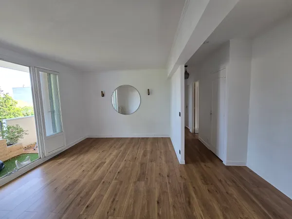 Vends appartement, 3 pièces, 61m²