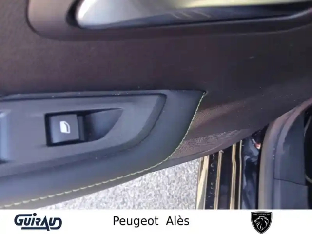 Peugeot 208 hybrid 136 e-dcs6 — photo 14