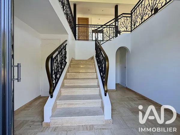 Maison 7 pièces 163 m²