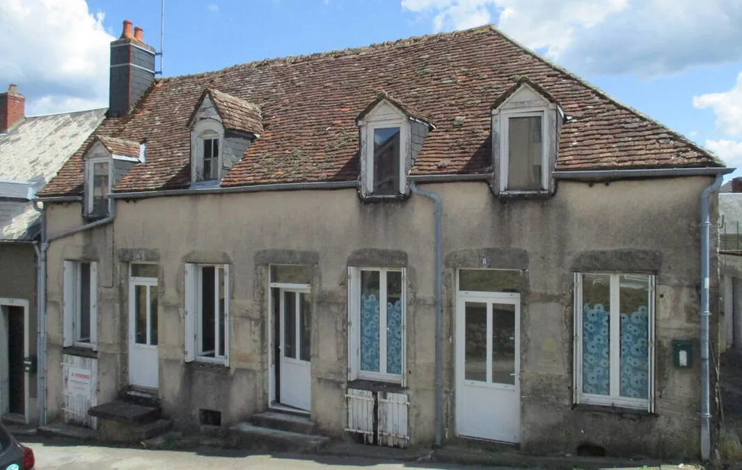 Photo 1