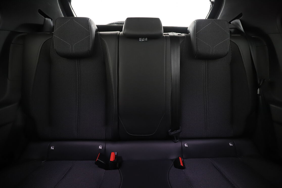 DS Automobiles DS3 Crossback 1.5 Blue-HDi Toits de Paris EAT8 — photo 14