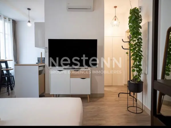 location étudiante de sept à juin - Appartement T1 à louer - Nice Port, emplacement privilégié