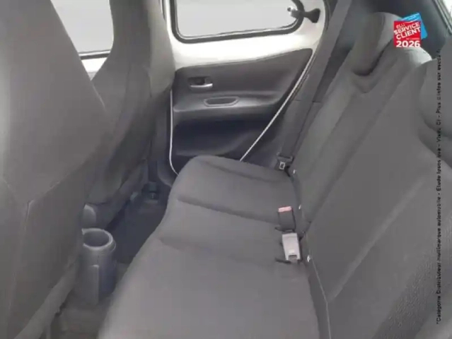 Toyota Aygo X 1.0 vvt-i 72ch dynamic — photo 11