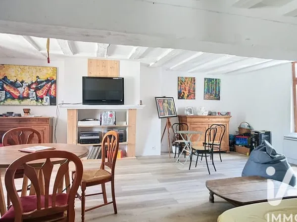 Immeuble 111 m²