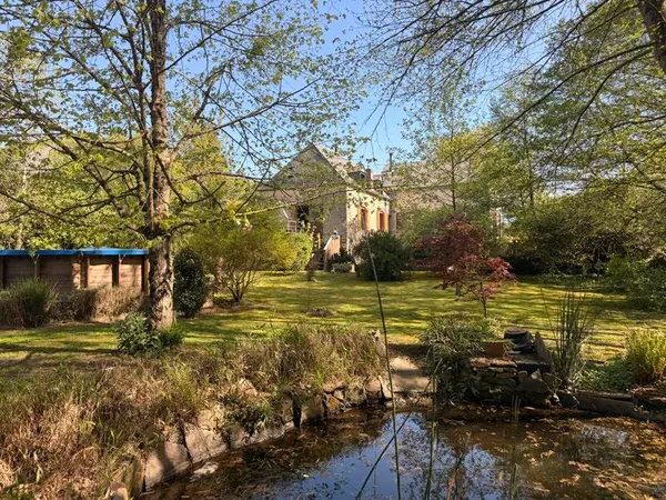 Maison en pierre 5 pièces 180 m²