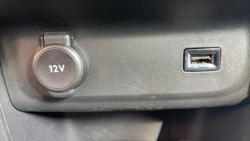 Citroen C3 1.2 PureTech 82 - Feel Business – 2018 – 49207 km – Essence – Boîte Manuelle — photo 9
