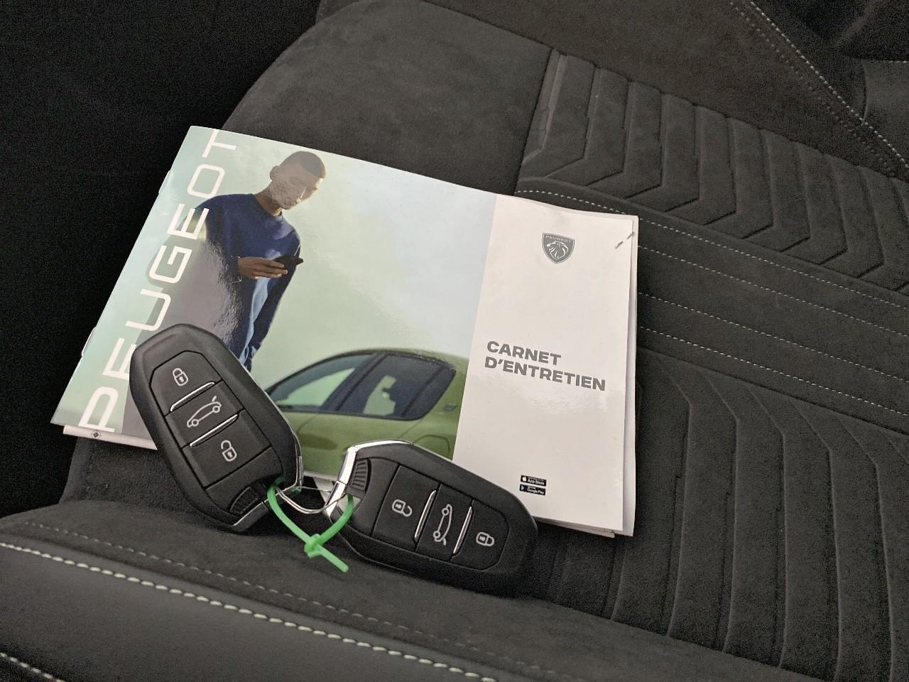 Peugeot 3008 hybrid 145 e-dcs6 gt — photo 18