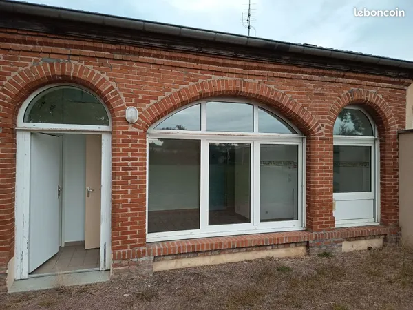 Appartement Location Saint-Romain-la-Motte 1p 37m² 148€