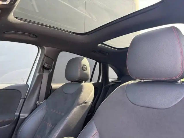 Mercedes Gla 200 d 8g-dct — photo 19
