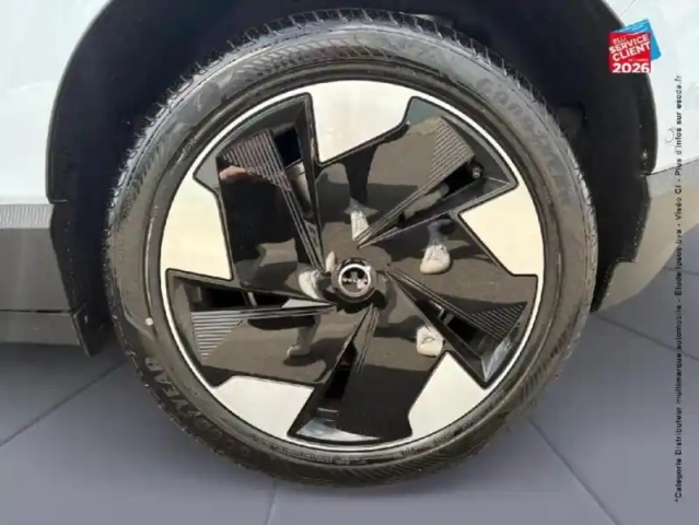 Volvo Ex30 single extended range 272ch ultra — photo 10