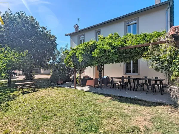 Maison Romans Sur Isère 6 pièce(s) 148 m2 - Maison Familliale