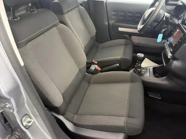 Citroën C3 bluehdi 100 ch bvm6 plus — photo 9