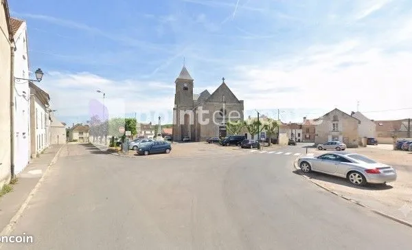 Local commercial 396 m²