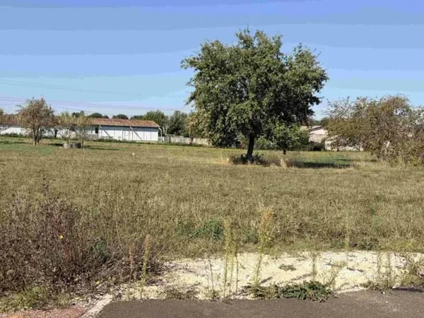 Terrain 626 m²