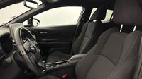 Toyota C-Hr 122h Edition 2WD E-CVT RC18 — photo 12