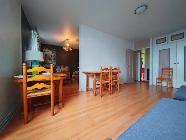 Appartement 5 pièces de 68 m² + Garage