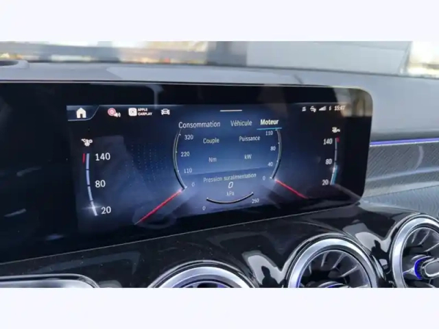 Mercedes Glb 200 d amg line — photo 13