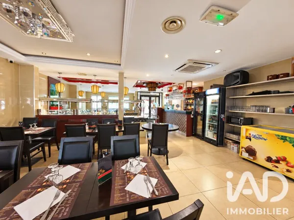 Local commercial 1 pièce 286 m²