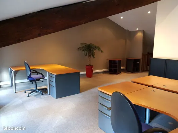 Bureaux à louer - belleville-en-beaujolais