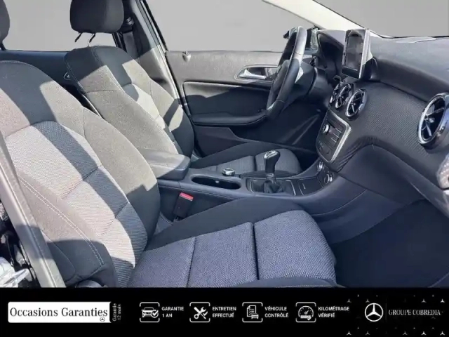 Mercedes Gla 180 122ch intuition euro6d-t — photo 7