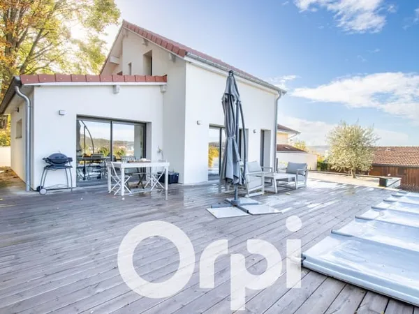 Maison 3 pièces 95 m²