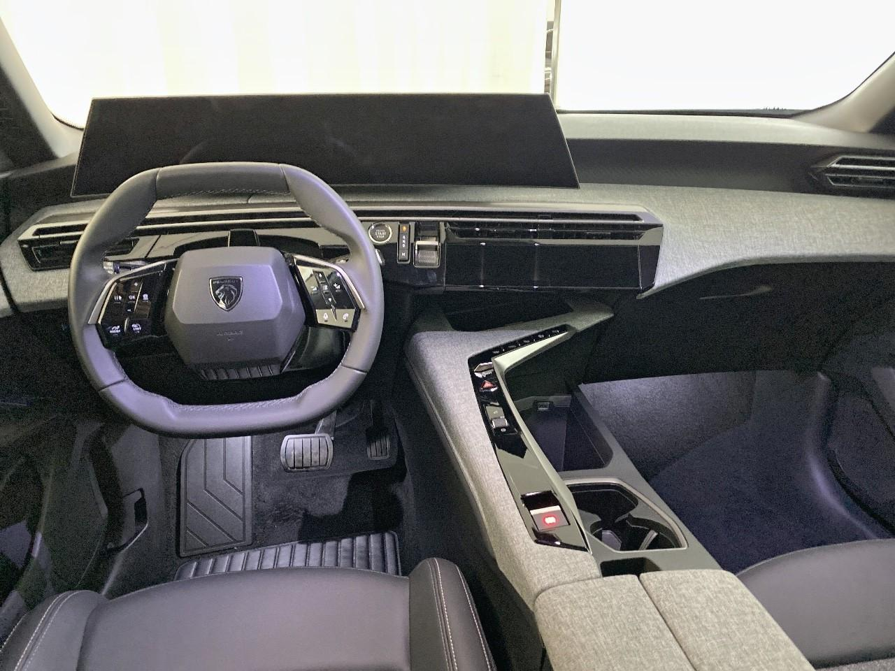 Peugeot 5008 hybrid 145 ch e-dcs6 allure — photo 8