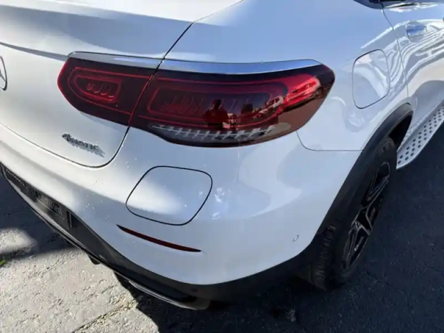 Mercedes Glc 300de 4matic coupé amg lin — photo 11