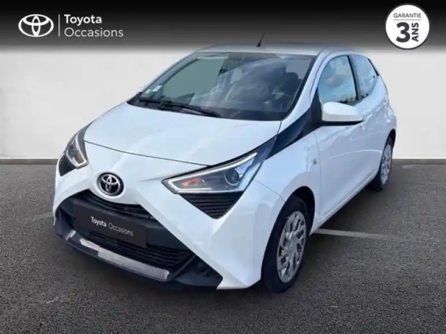 Toyota Aygo 1.0 vvt-i 72ch x-play 5p my20 — photo 1