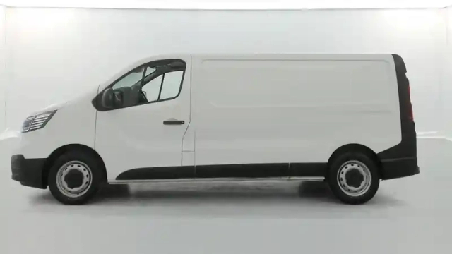 Renault Trafic fgn l2h1 3000 kg blue dci 130 — photo 11