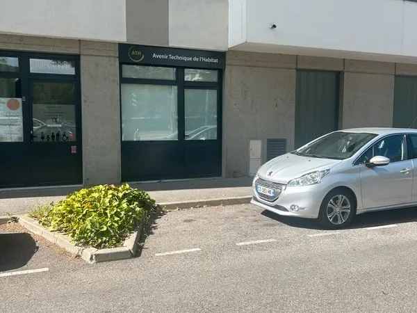 Local commercial 35 m² (possibilité meublé)