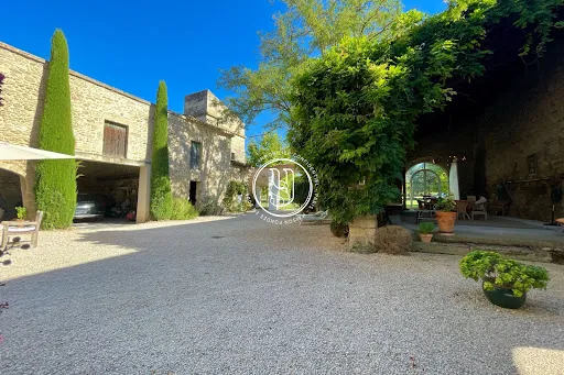 Maison 15 pièces 498 m²