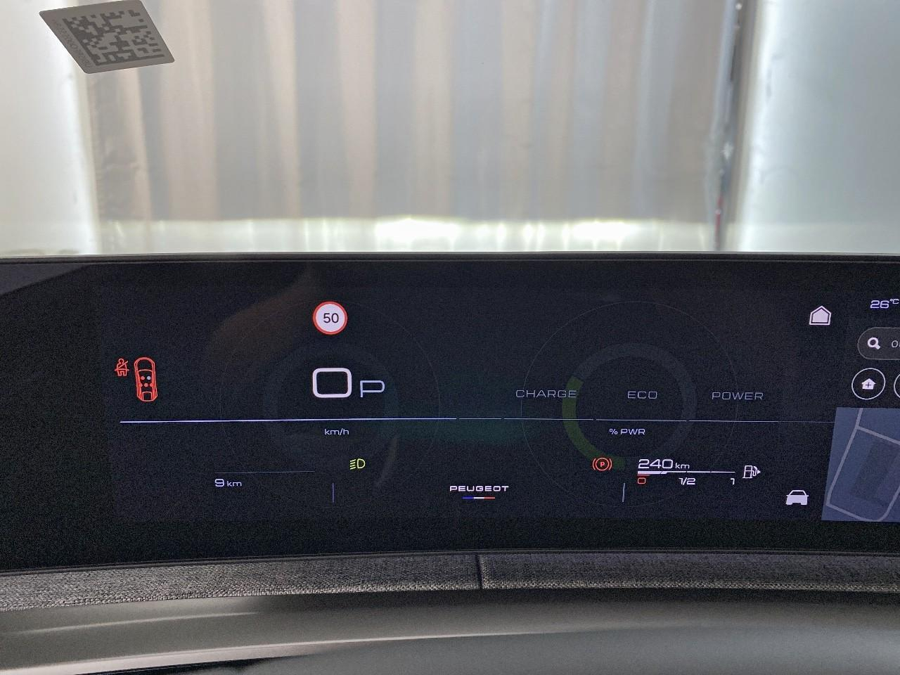 Peugeot 3008 hybrid 145 e-dcs6 gt — photo 13