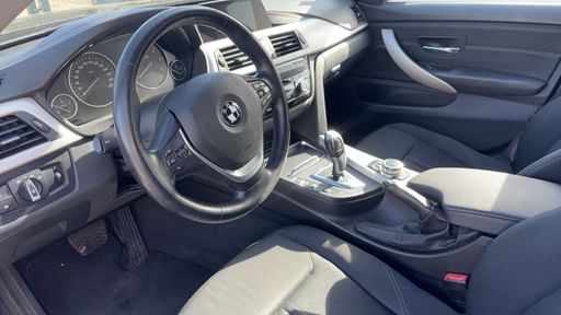 BMW Serie 4 Gran Coupe 418d 150 Steptronic8 - Business Design – 2018 – 153299 km – Diesel – Boîte Automatique — photo 16