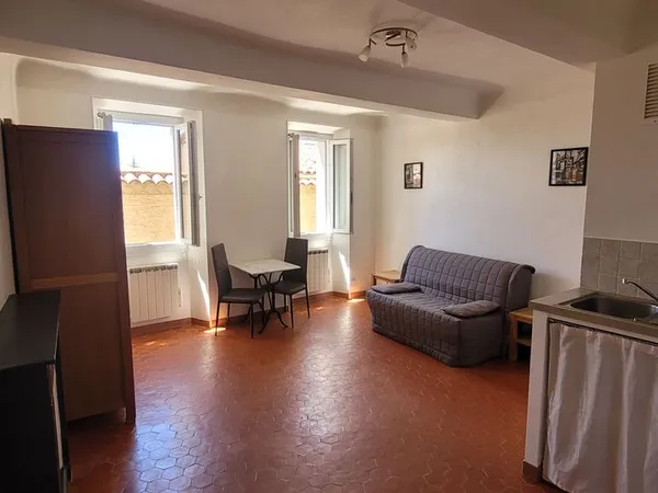 Ravissant studio meuble