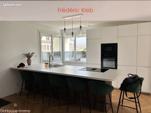 Propriété 5 pièces 101 m²